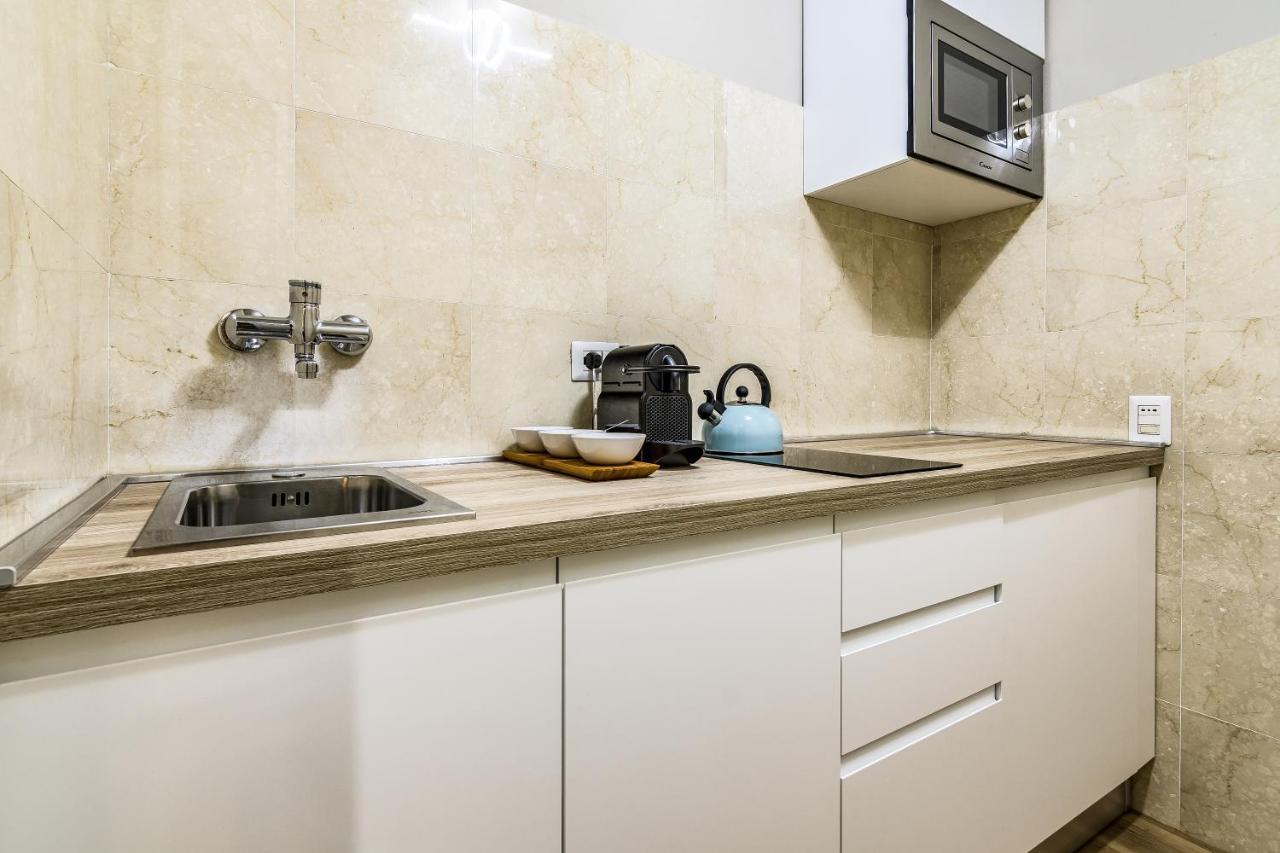 Beplace Apartments In Duomo Milan Exterior photo